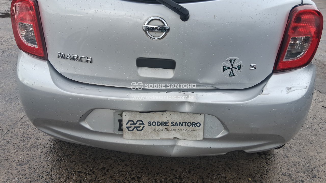 Nissan March 10s - 2016/2017 — foto 11 de 12