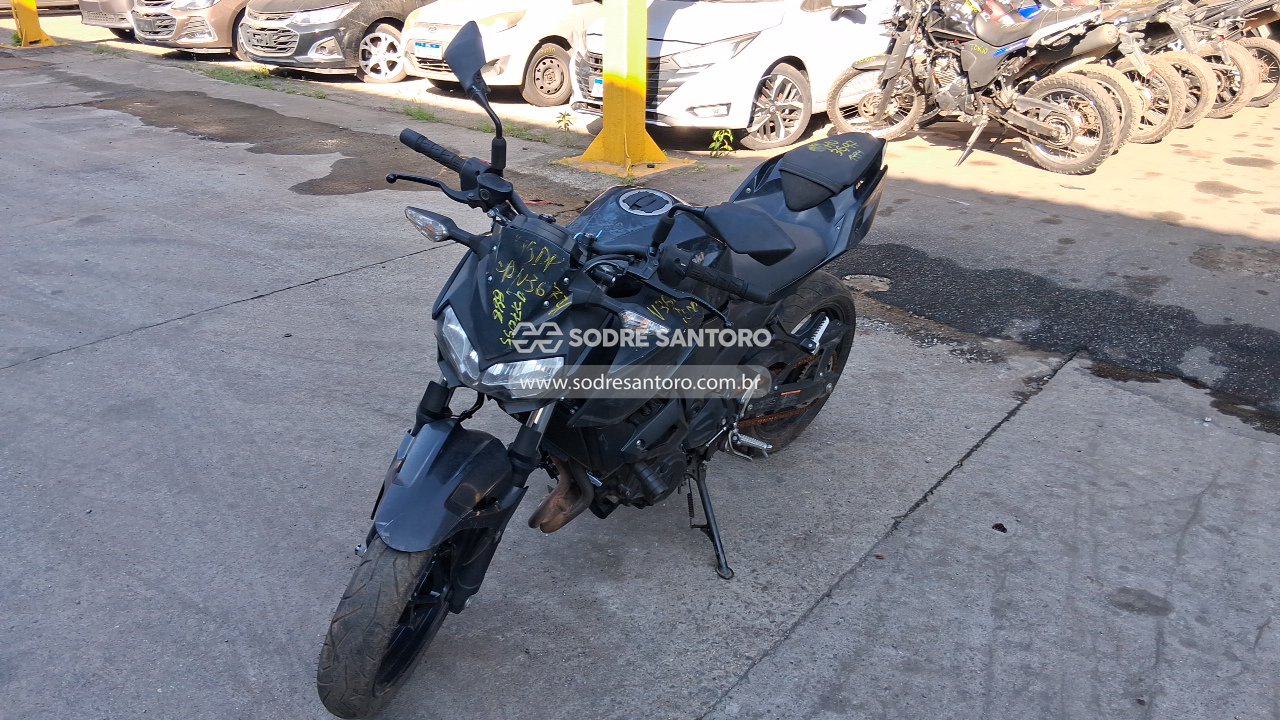 Kawasaki Z 400 - 2019/2020 — foto 3 de 12