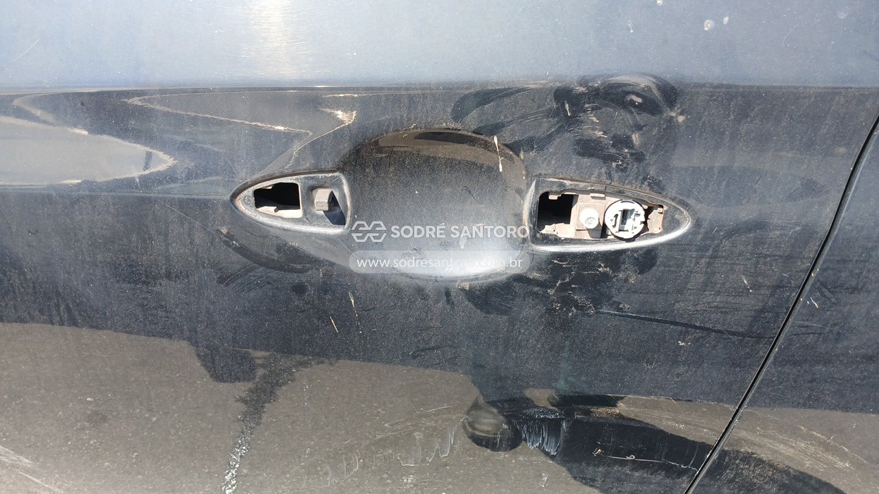 Hyundai Hb20s 1.6m Prem - 2014/2014 — foto 10 de 12