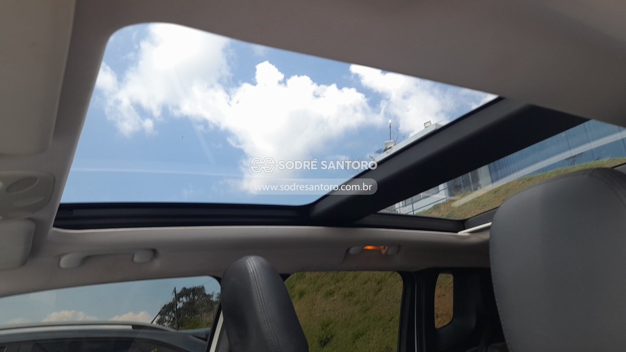 Jeep Renegade Lngtd AT - 2015/2016 — foto 11 de 11