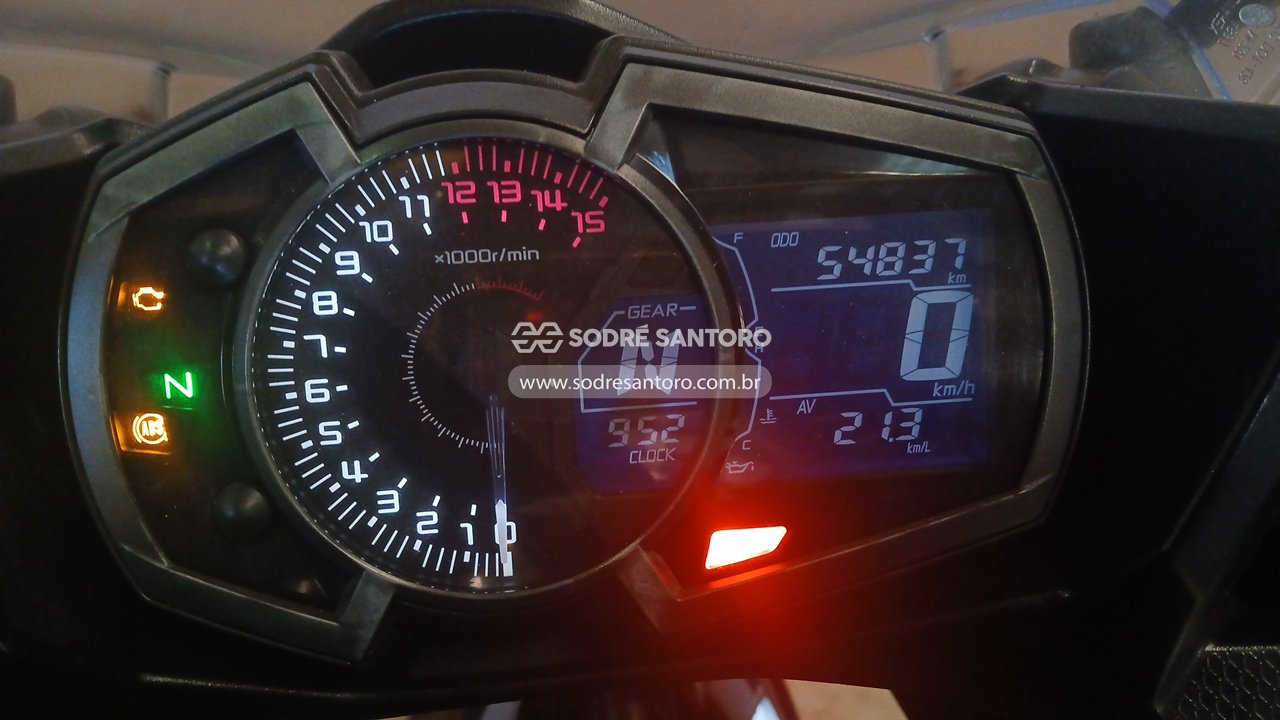 Kawasaki Ninja 400 - 2020/2020 — foto 6 de 12