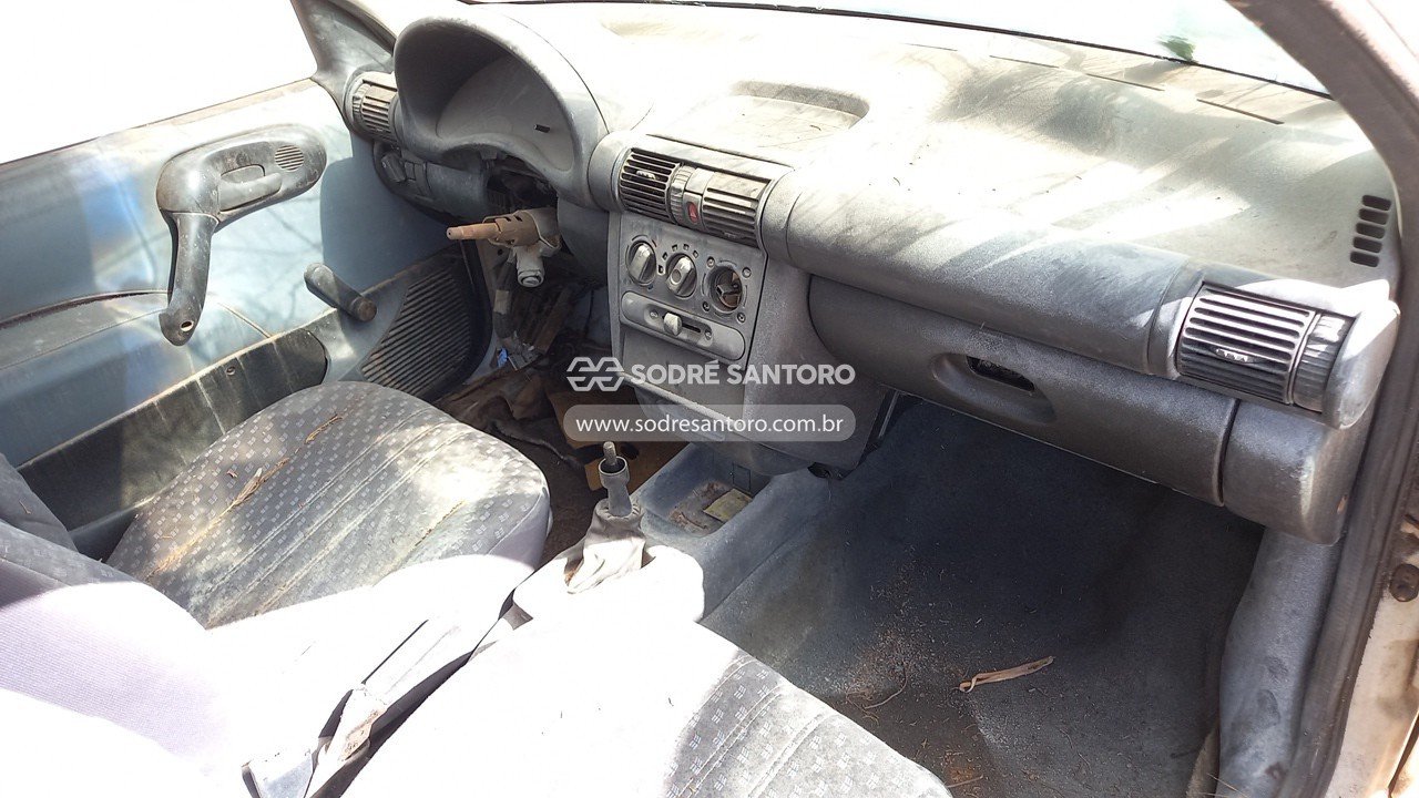 Foto 8 de 13: CHEVROLET - CORSA WIND 1998/1999