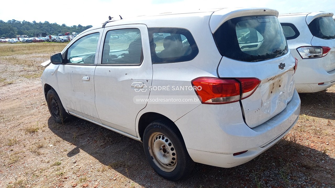 Foto 2: CHEVROLET - SPIN 1.8L MT LS E 2019/2020