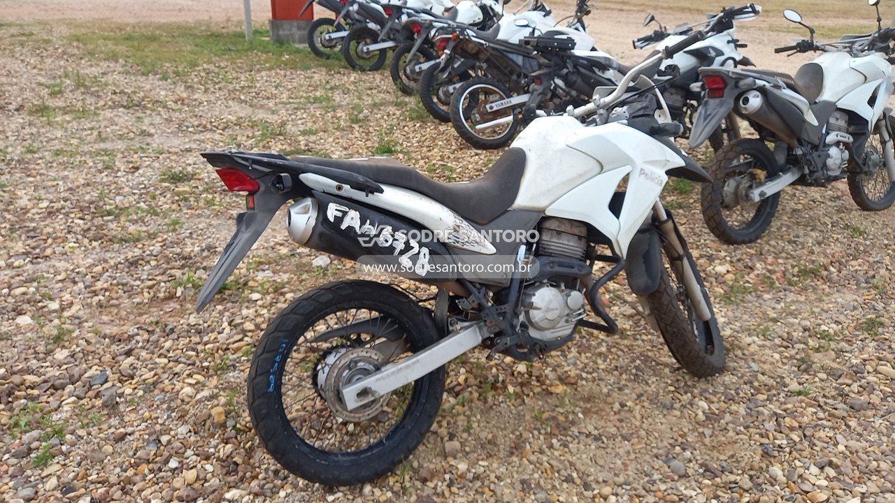 Foto 4: HONDA - XRE 300 2016/2016