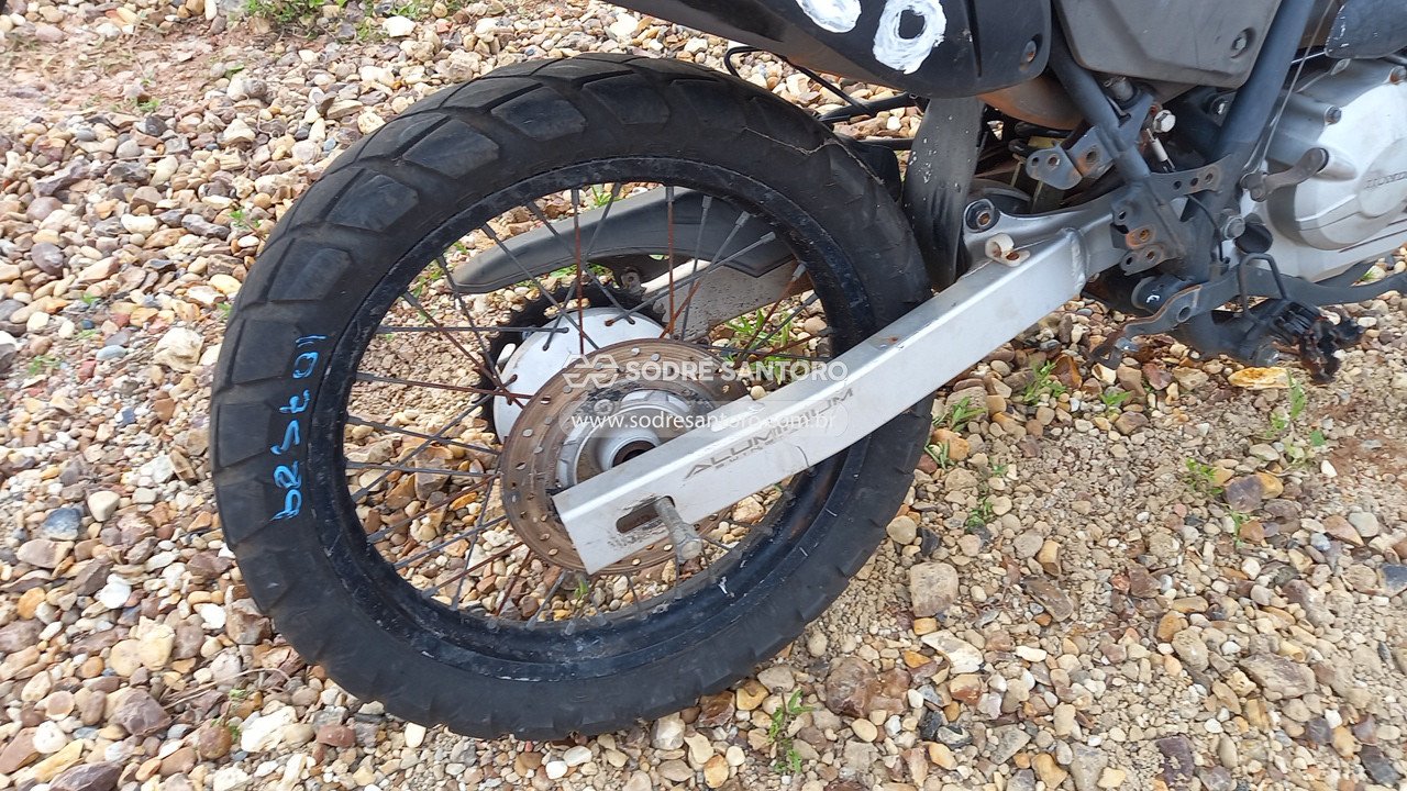 Foto 10 de 13: HONDA - XRE 300 2016/2016