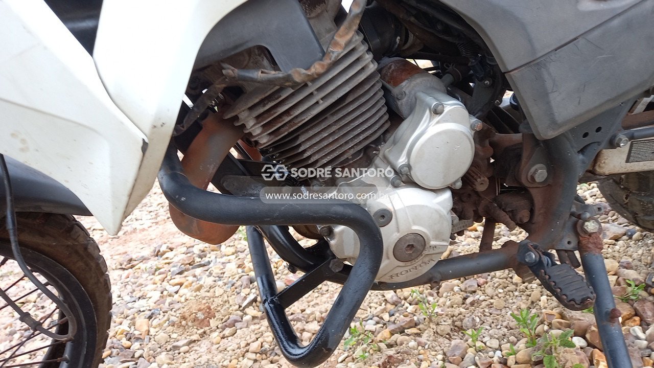 Foto 12 de 13: HONDA - XRE 300 2016/2016