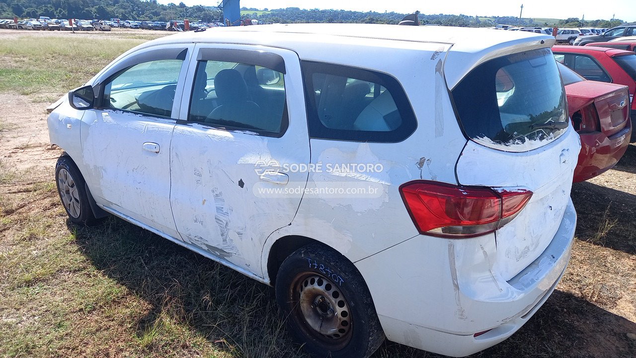 Foto 2: CHEVROLET - SPIN 1.8L MT LS E 2018/2019