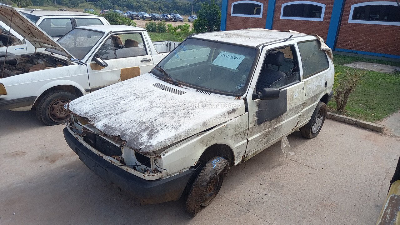 Foto 3: FIAT - UNO MILLE SX YOUNG 1997/1998