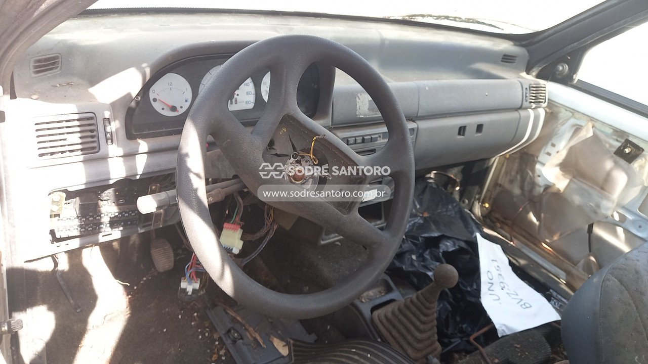 Foto 6 de 13: FIAT - UNO MILLE SX YOUNG 1997/1998