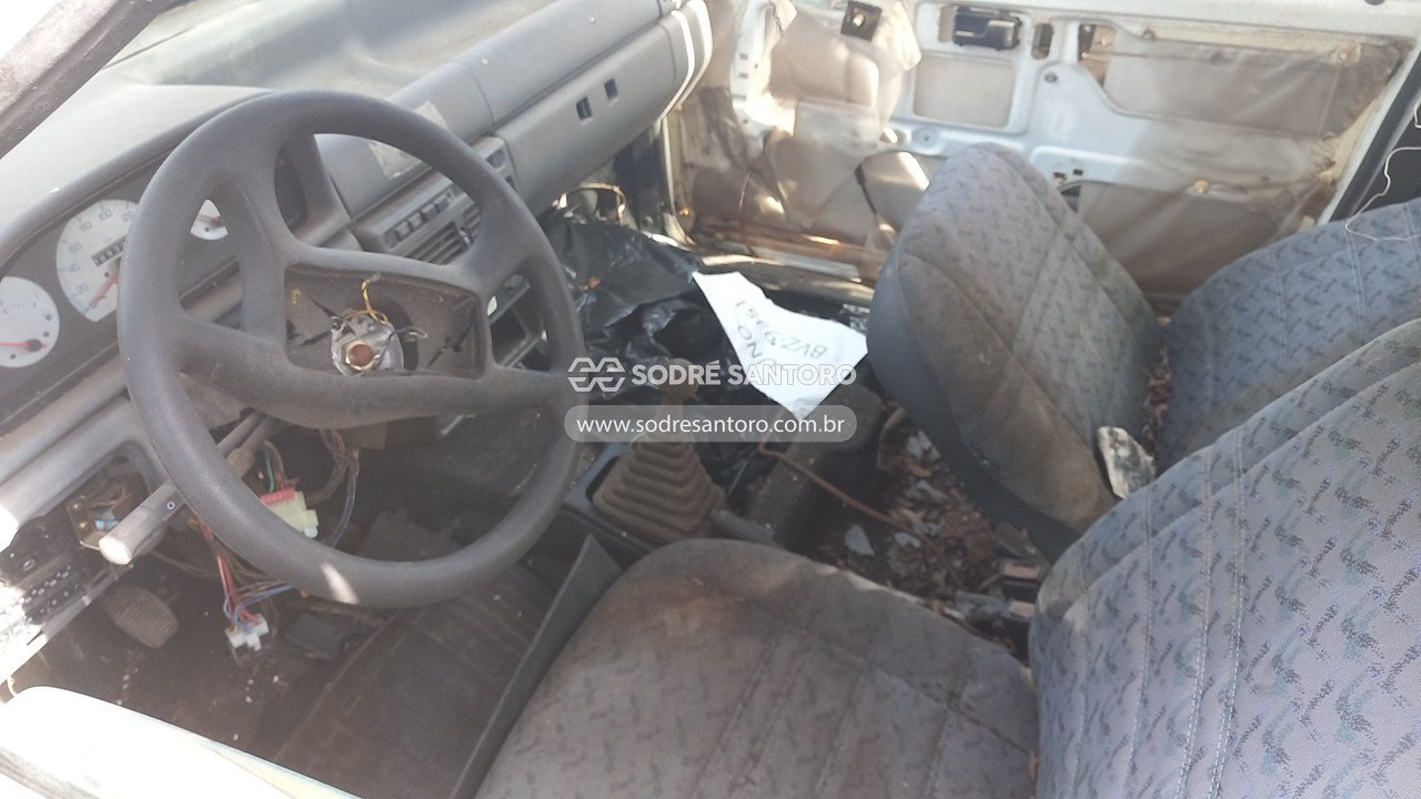 Foto 10 de 13: FIAT - UNO MILLE SX YOUNG 1997/1998