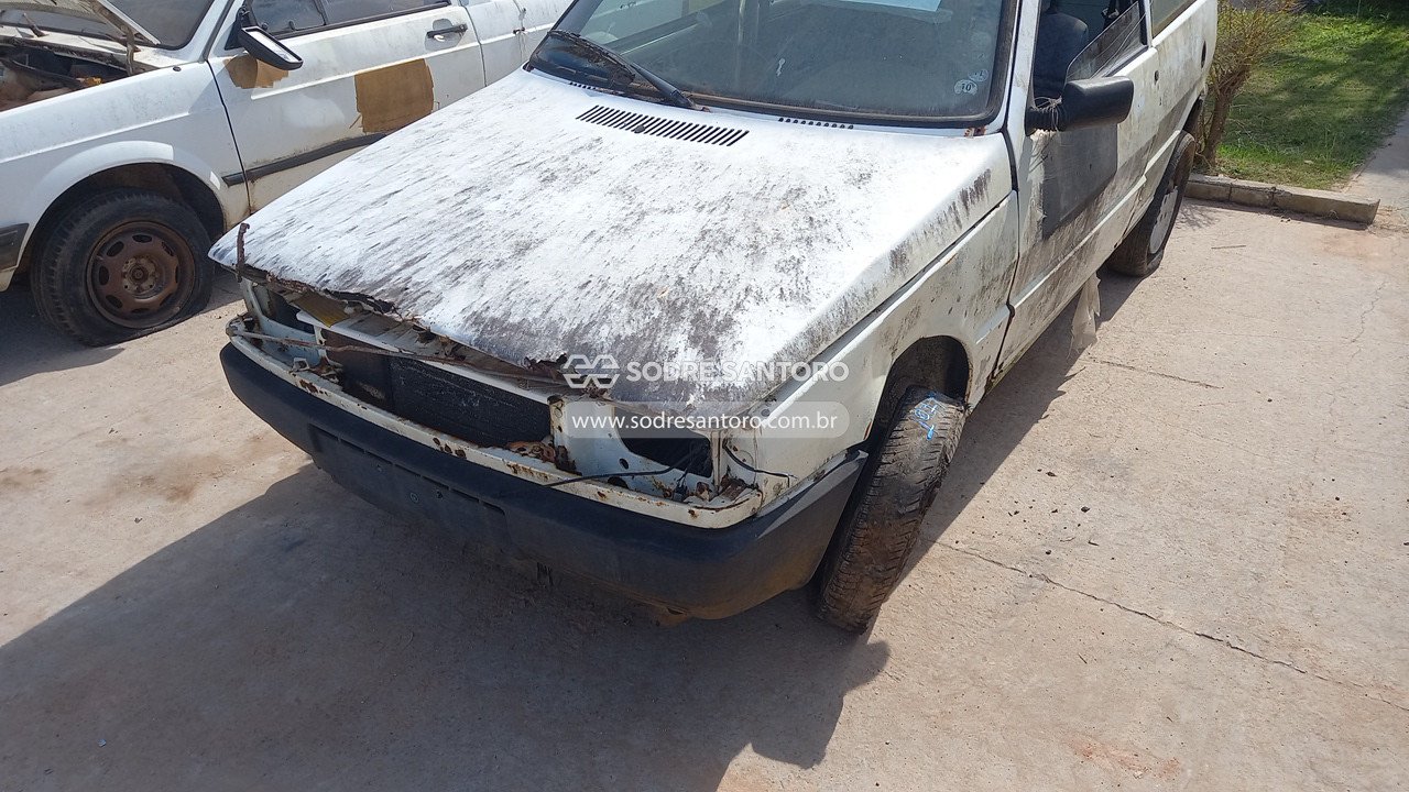 Foto 12 de 13: FIAT - UNO MILLE SX YOUNG 1997/1998