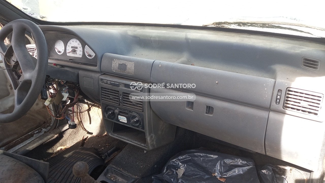 Foto 7 de 13: FIAT - UNO MILLE SX YOUNG 1997/1998