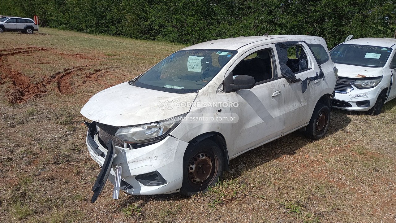 Foto 3: CHEVROLET - SPIN 1.8L MT LS E 2019/2020
