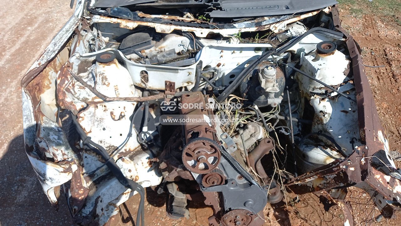 Foto 5: VOLKSWAGEN - GOL CL 1.8 MI 1997/1997