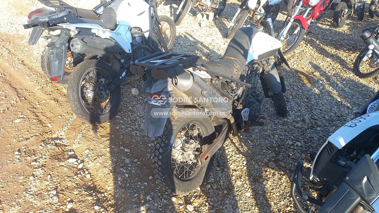 Foto 4: YAMAHA - XT 660R 2011/2012