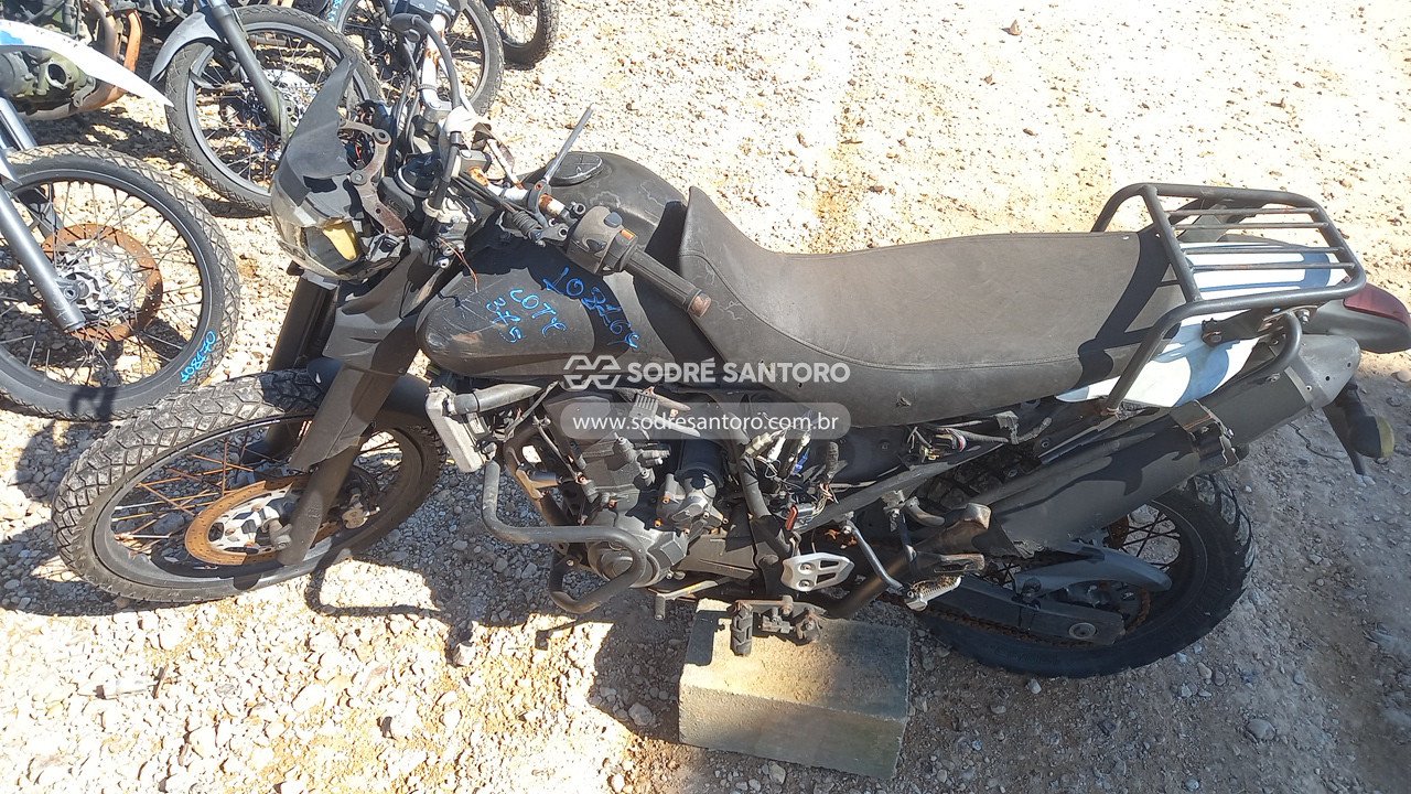 Foto 8 de 13: YAMAHA - XT 660R 2016/2017