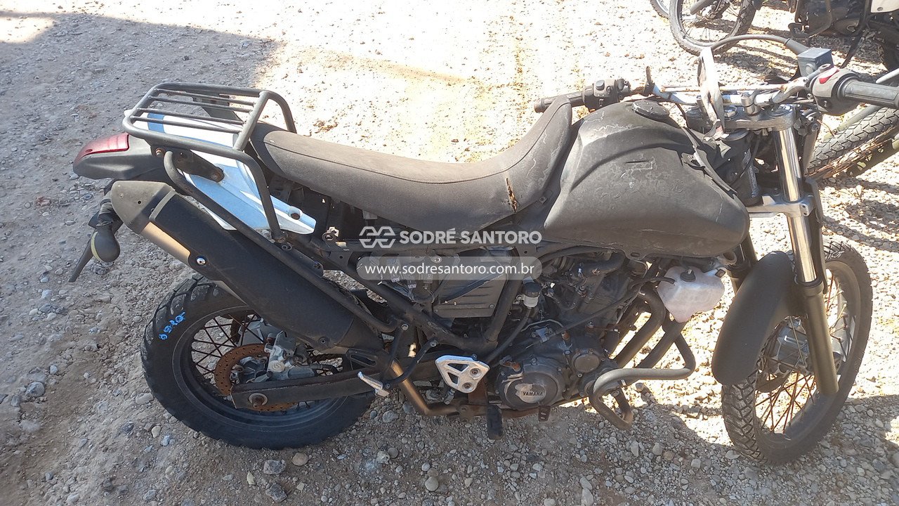 Foto 9 de 13: YAMAHA - XT 660R 2016/2017