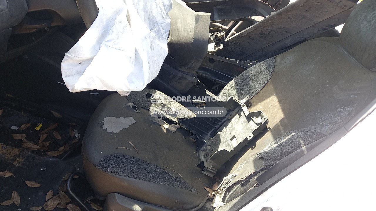 Foto 8 de 13: RENAULT - DUSTER ZEN 16 2020/2021