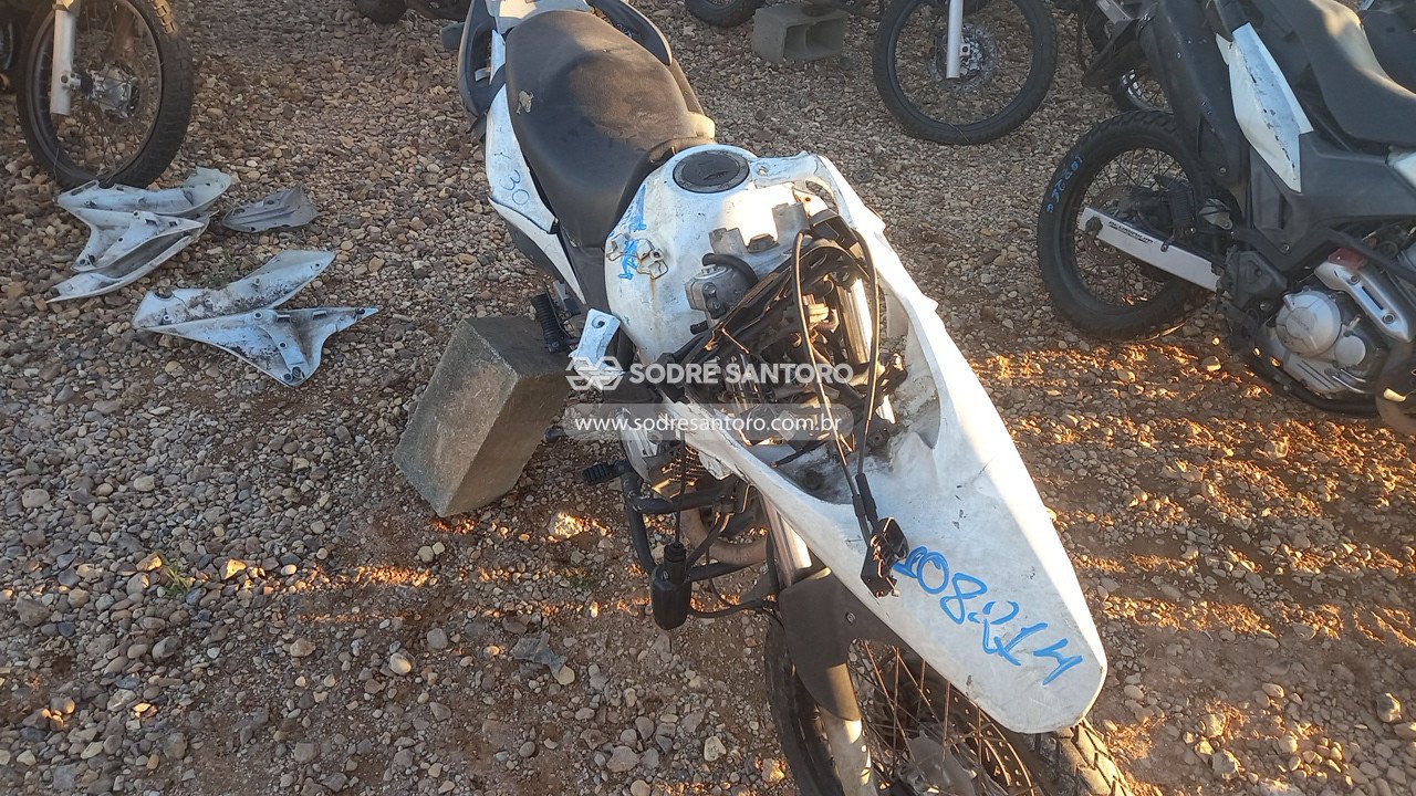 Foto 10 de 13: HONDA - XRE 300 2018/2018