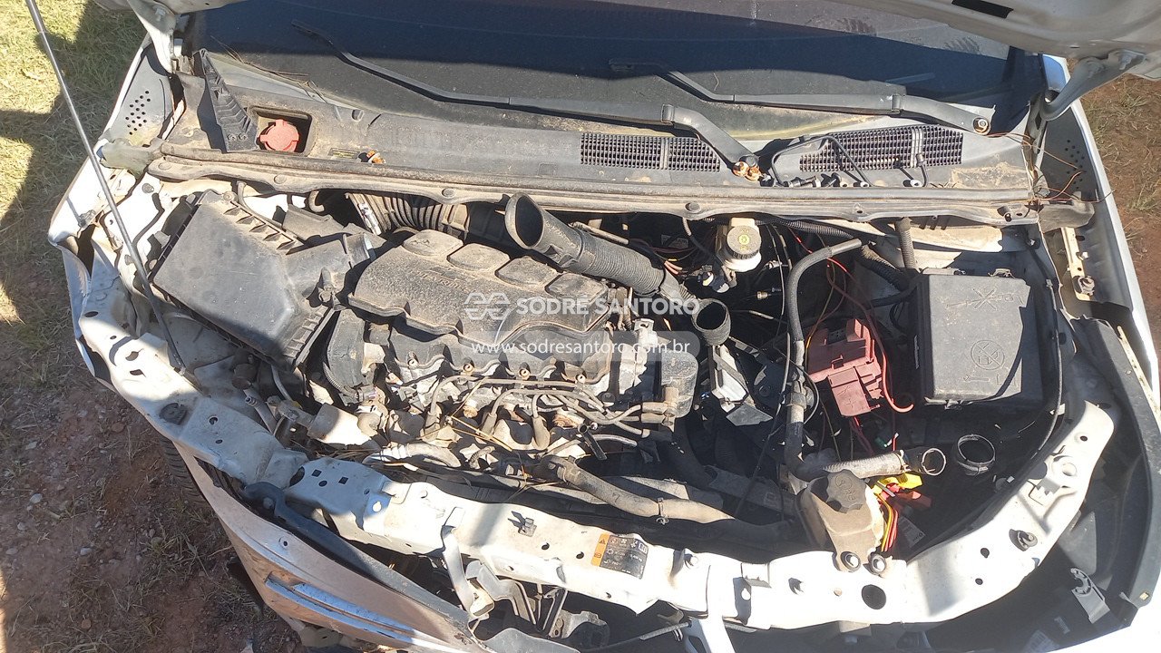 Foto 5: CHEVROLET - COBALT 1.8 LT 2014/2015