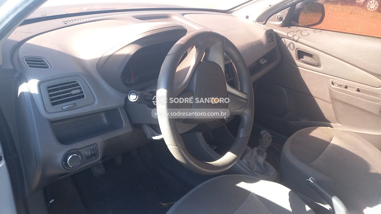 Foto 6 de 13: CHEVROLET - COBALT 1.8 LT 2014/2015