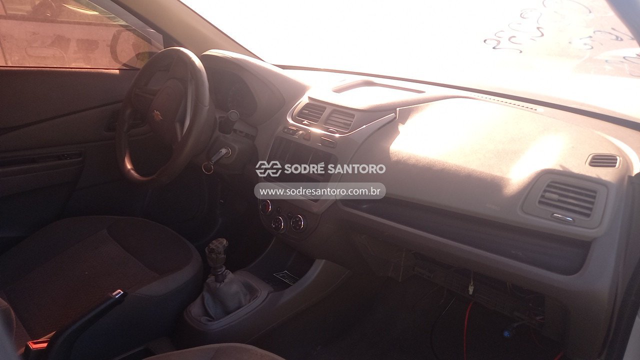Foto 7 de 13: CHEVROLET - COBALT 1.8 LT 2014/2015