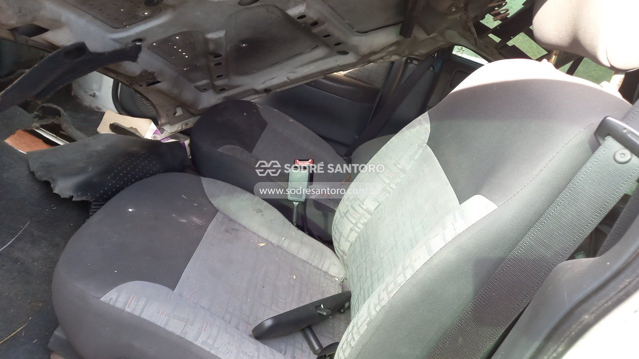 Foto 8 de 13: CHEVROLET - BLAZER COLINA 2004/2005