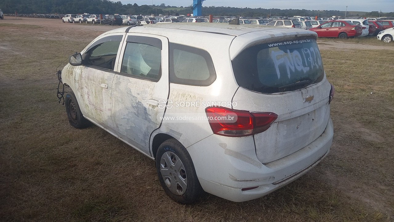 Foto 2: CHEVROLET - SPIN 1.8L MT LS E 2018/2019