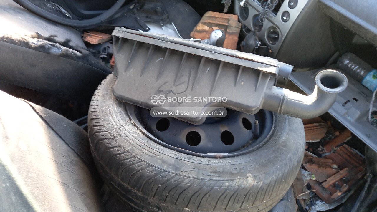 Foto 9 de 13: FORD - FIESTA SEDAN1.6FLEX 2013/2013