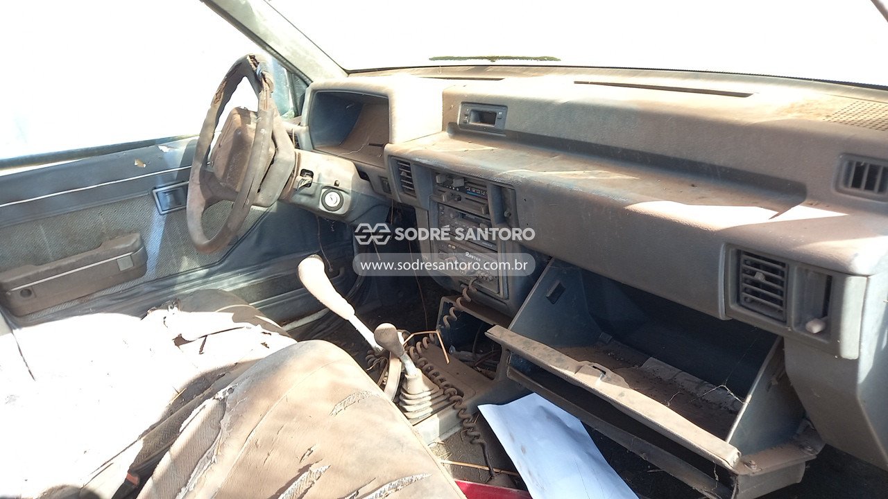 Foto 9 de 13: MITSUBISHI - L200 4X4 GL 1998/1999