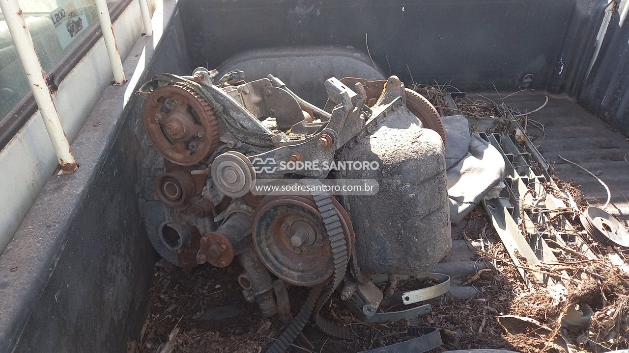 Foto 12 de 13: MITSUBISHI - L200 4X4 GL 1998/1999