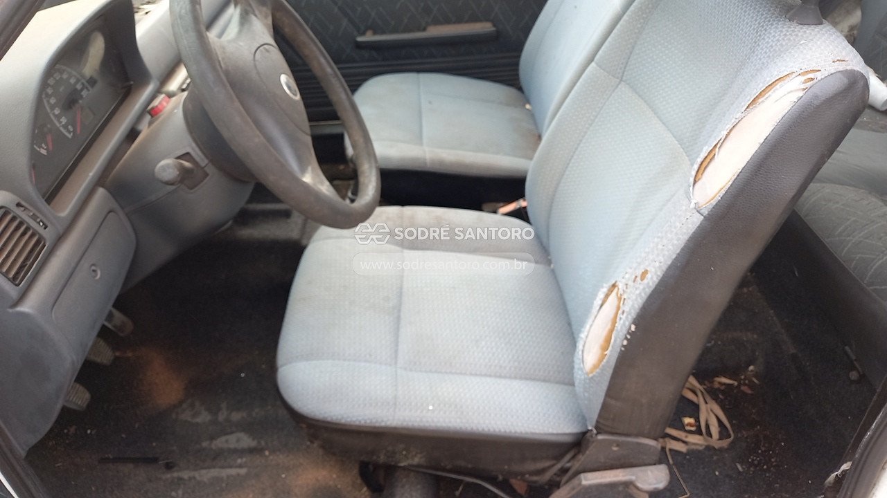 Foto 10 de 13: FIAT - UNO MILLE FIRE FLEX 2005/2006
