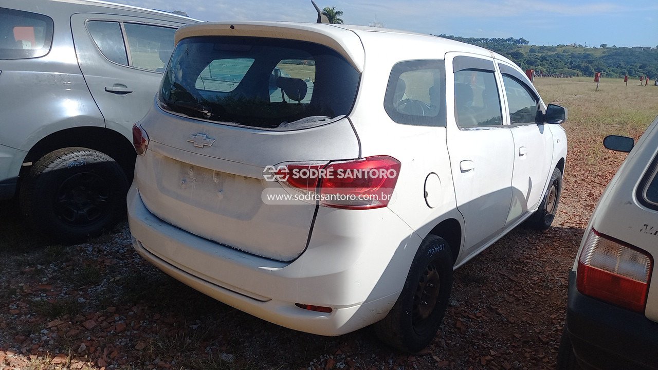 Foto 4: CHEVROLET - SPIN 1.8L MT LS E 2018/2019