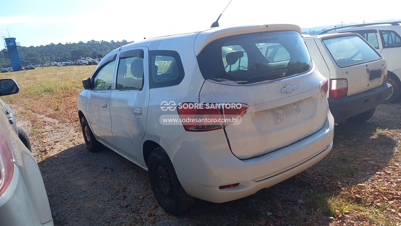 Foto 2: CHEVROLET - SPIN 1.8L MT LS E 2018/2019