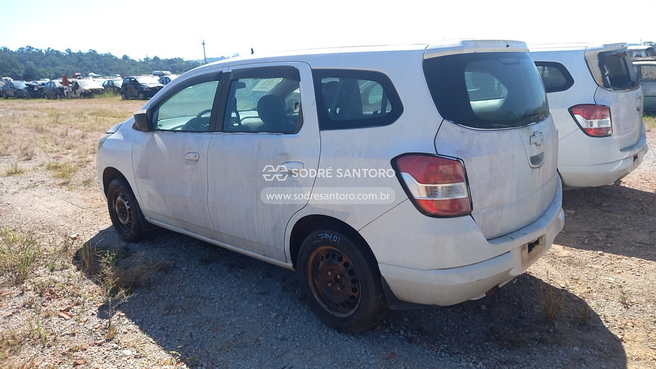 Foto 2: CHEVROLET - SPIN 1.8L MT LT 2015/2016