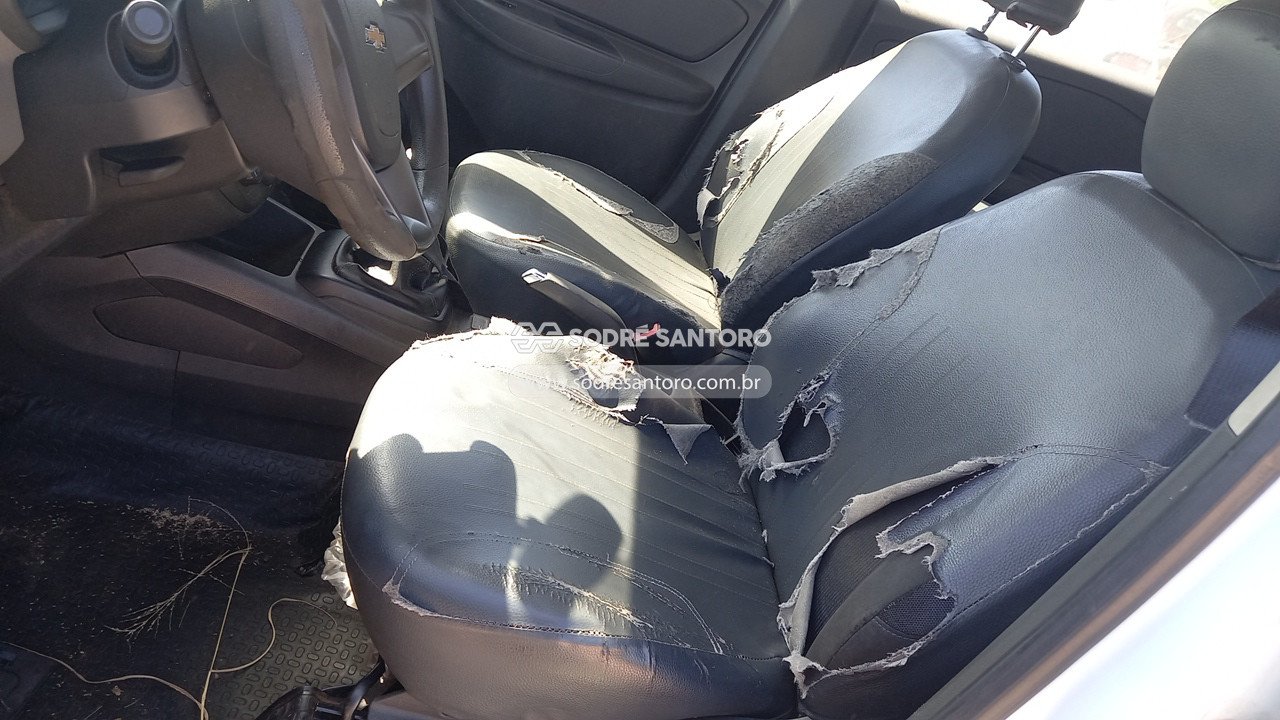Foto 8 de 13: CHEVROLET - SPIN 1.8L MT LT 2015/2016