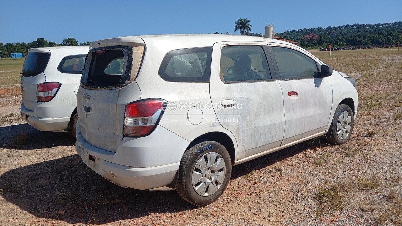 Foto 4: CHEVROLET - SPIN 1.8L MT LT 2015/2016