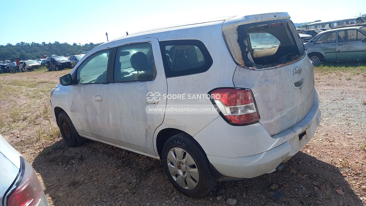 Foto 2: CHEVROLET - SPIN 1.8L MT LT 2015/2016