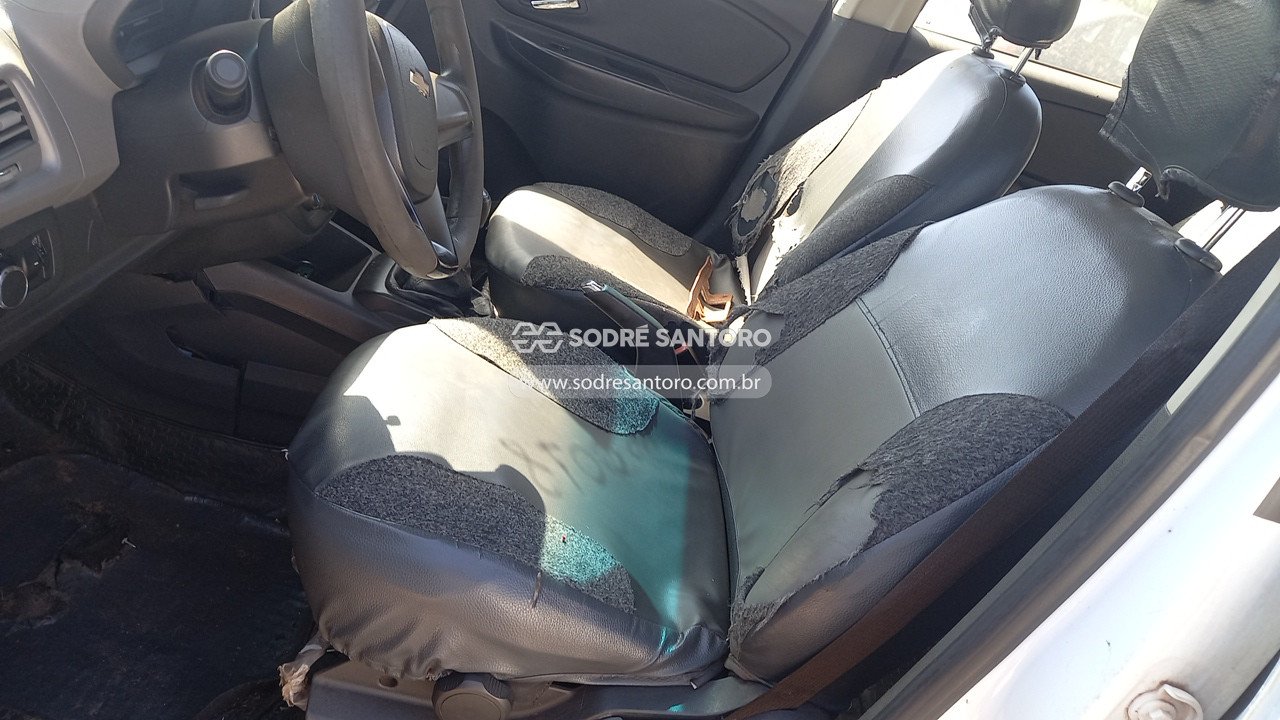 Foto 8 de 13: CHEVROLET - SPIN 1.8L MT LT 2015/2016