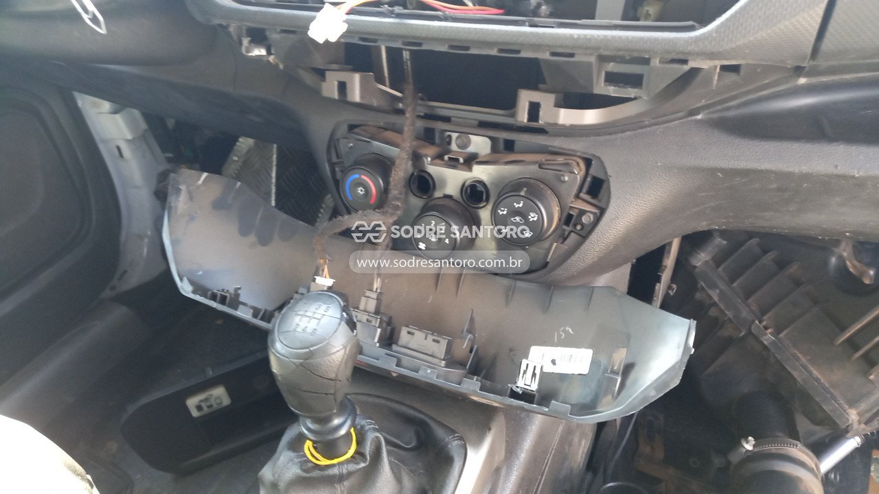 Foto 12 de 13: CHEVROLET - SPIN 1.8L MT LS E 2018/2019
