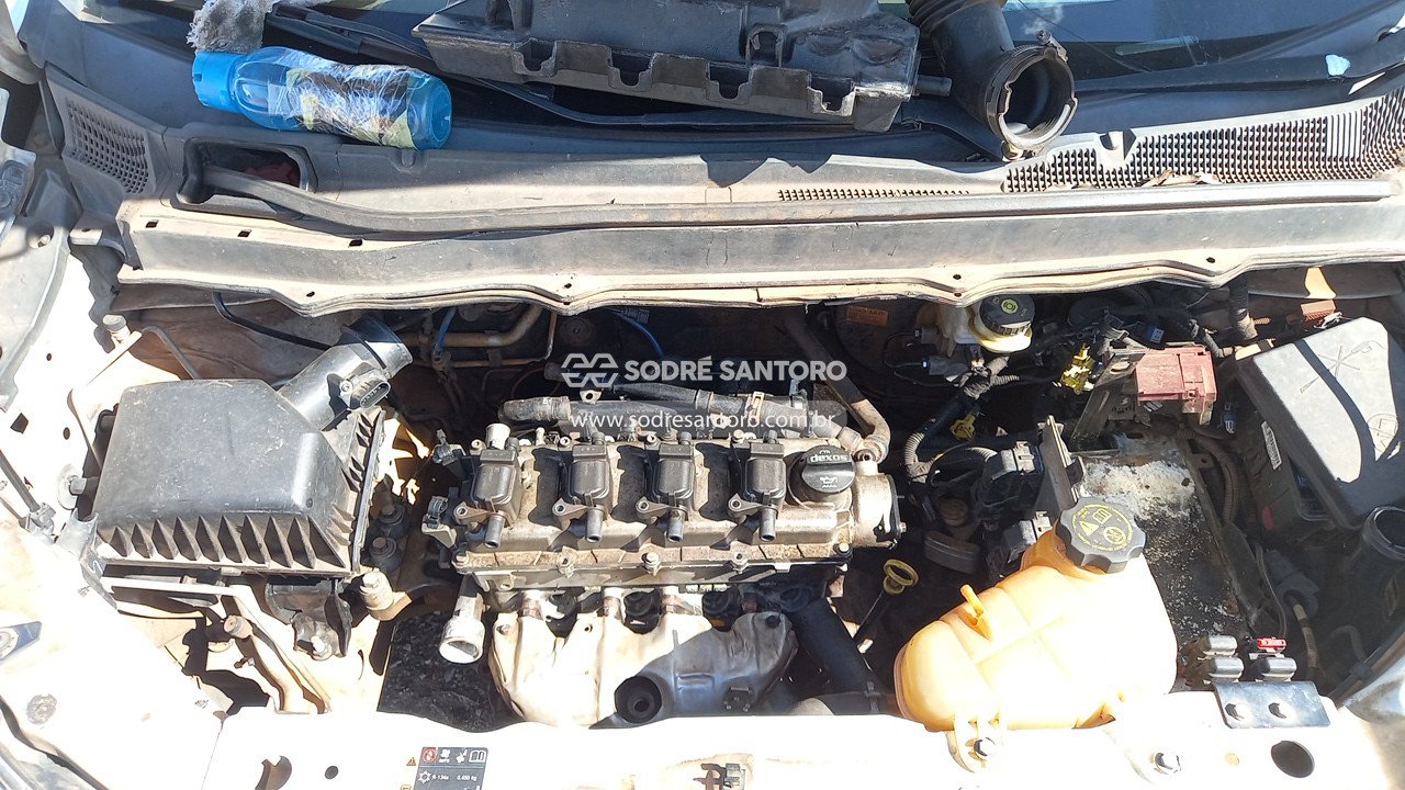 Foto 5: CHEVROLET - SPIN 1.8L MT LS E 2019/2020