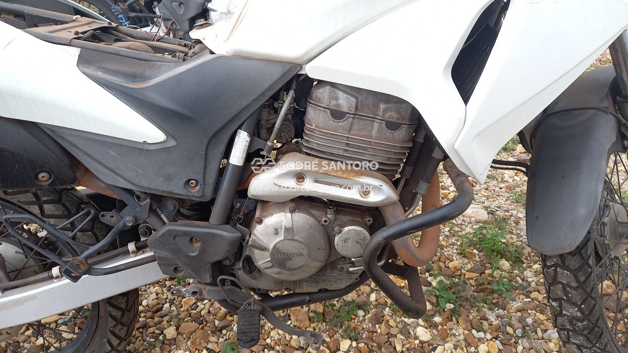 Foto 6 de 13: HONDA - XRE 300 2016/2016