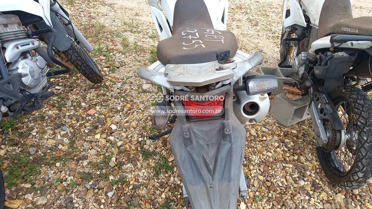 Foto 10 de 13: HONDA - XRE 300 2016/2016