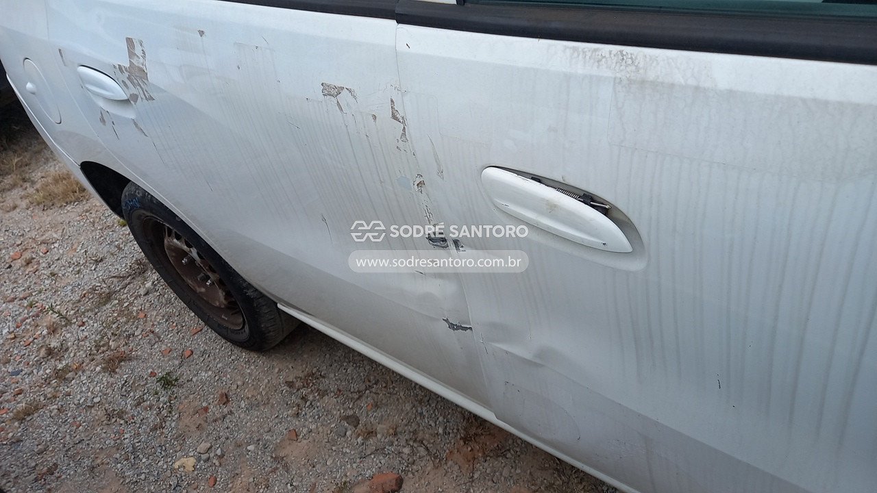 Foto 12 de 13: CHEVROLET - SPIN 1.8L MT LS E 2019/2020
