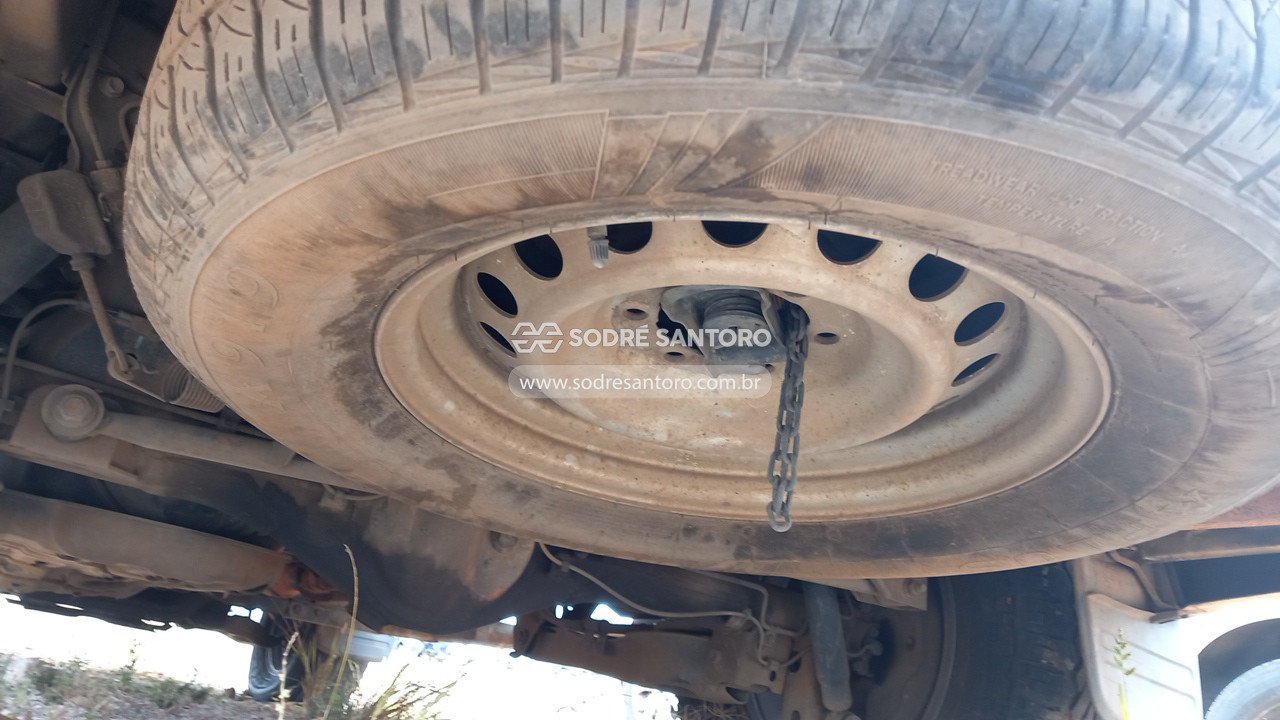 Foto 9 de 13: TOYOTA - HILUX SW4 4X2SR 2014/2014