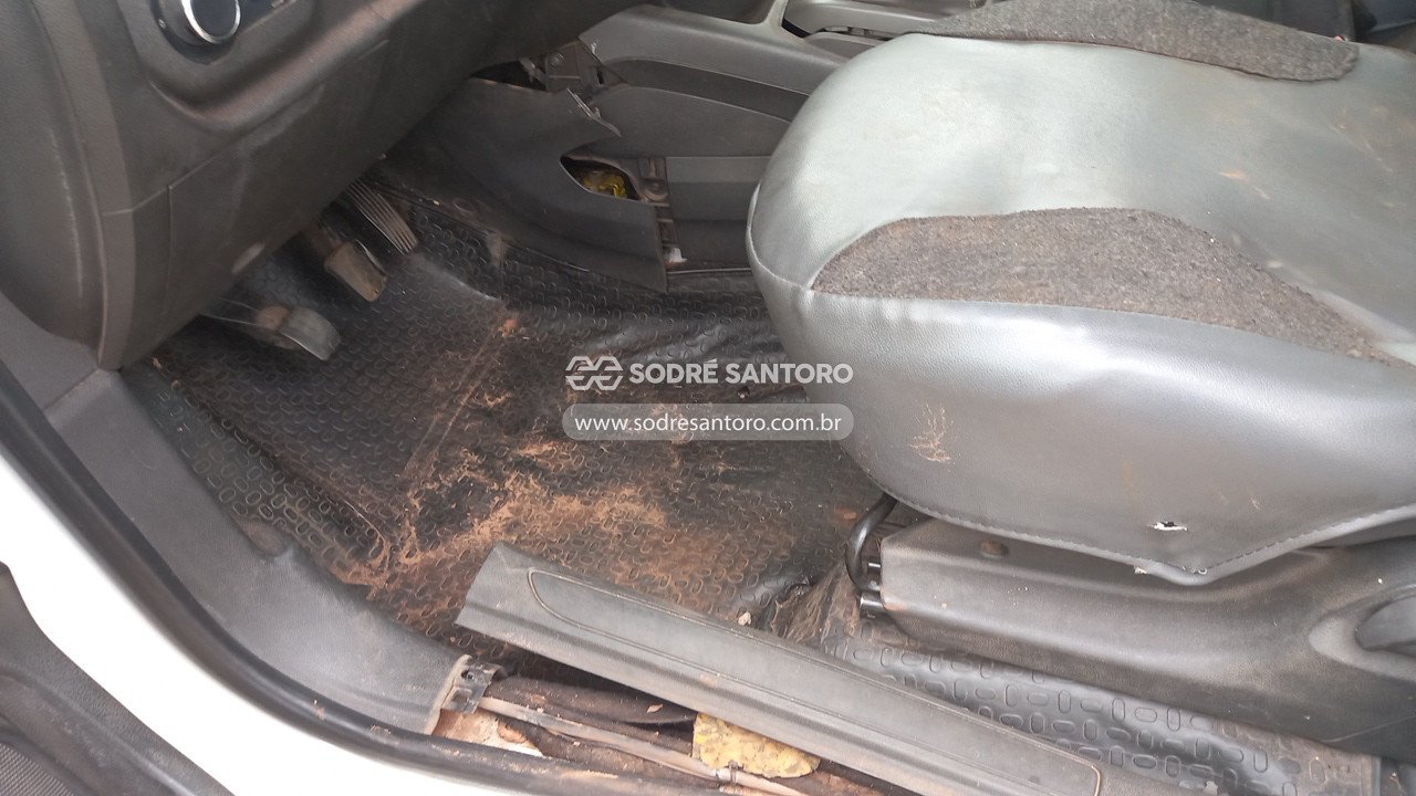 Foto 12 de 13: CHEVROLET - SPIN 1.8L MT LT 2015/2016