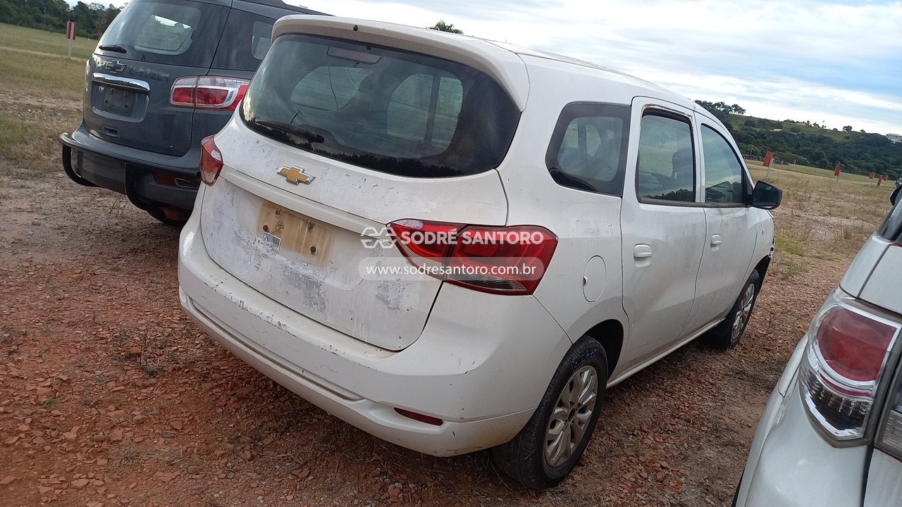 Foto 4: CHEVROLET - SPIN 1.8L MT LS E 2019/2020