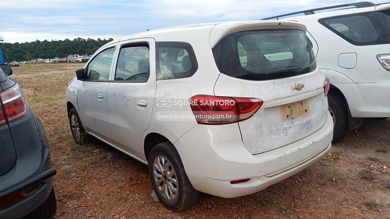 Foto 2: CHEVROLET - SPIN 1.8L MT LS E 2019/2020