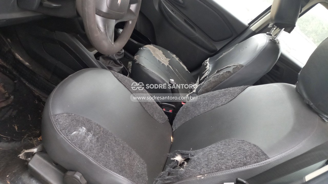 Foto 8 de 13: CHEVROLET - SPIN 1.8L MT LS E 2018/2019