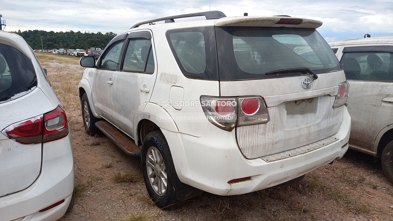 Foto 2: TOYOTA - HILUX SW4 4X2SR 2014/2014